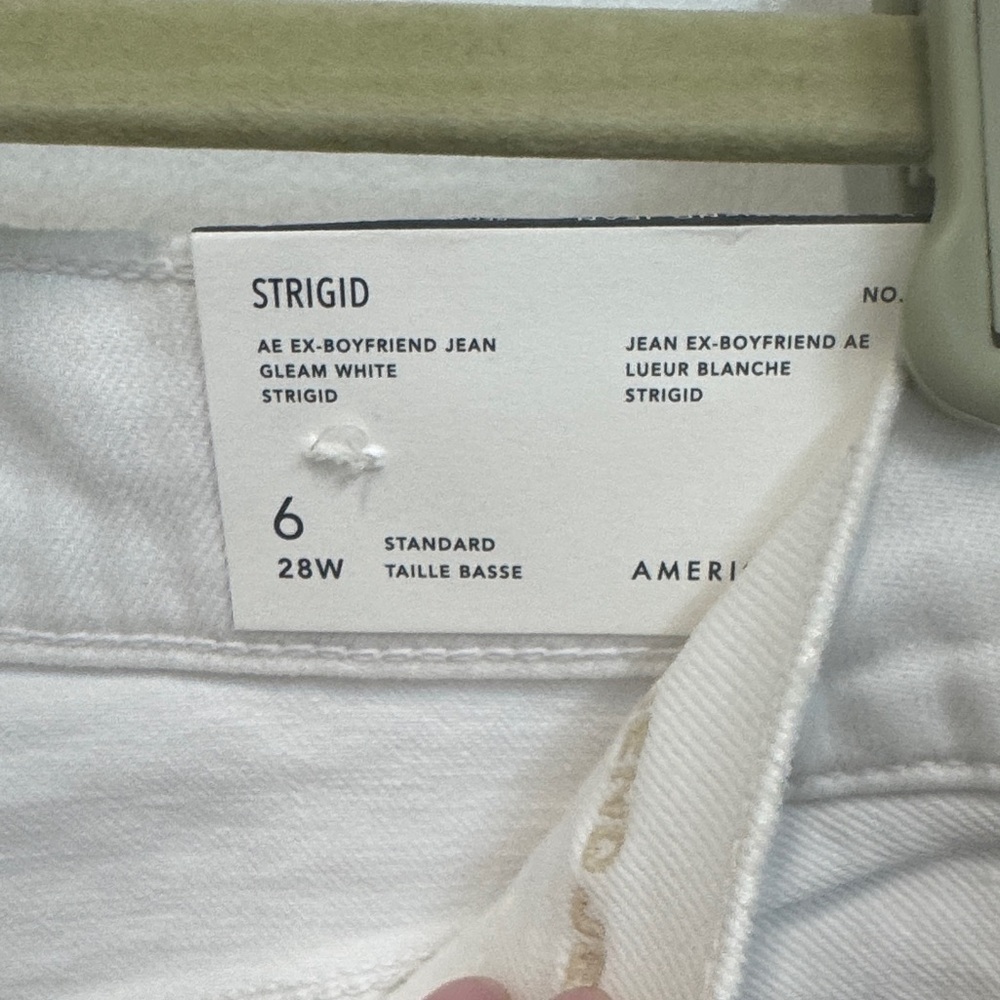 American Eagle Outfitters White Embroidered Floral Jeans - Picture 5 of 6